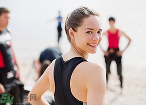 浮潛是什么意思？深潛和浮潛有什么區(qū)別？?