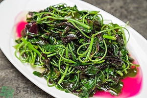 莧菜吃多了有什么壞處？莧菜吃多了大便紅色好嗎？