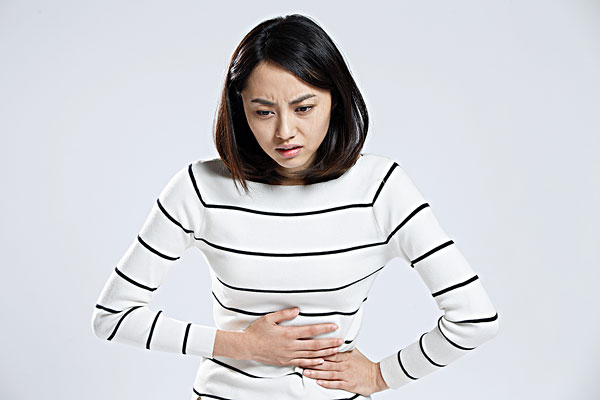 吃涼的胃疼是怎么回事？吃冷的肚子疼怎么辦？