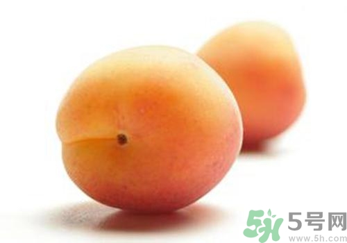 杏子會(huì)上火嗎？吃杏子會(huì)不會(huì)上火？