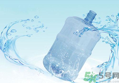 礦泉水和純凈水的區(qū)別是什么？礦泉水和純凈水哪個好？