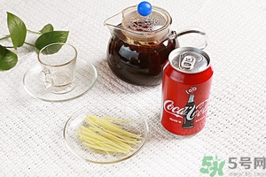 可樂能和咖啡一起喝嗎？咖啡和碳酸飲料能一起喝嗎？