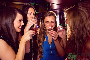 怎么樣可以提高酒量？提高酒量的方法有哪些？