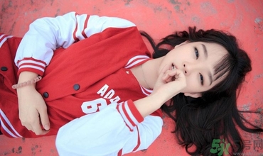 12歲女孩性早熟怎么辦？還會長高嗎？