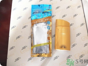 安耐曬為什么那么??？安耐曬是水狀液體的嗎？