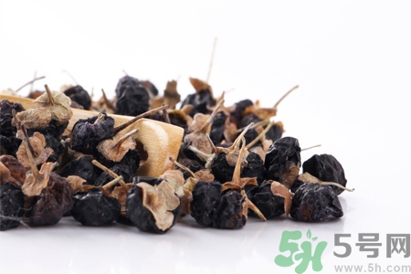 黑枸杞小孩可以吃嗎？黑枸杞小孩吃有什么好處？