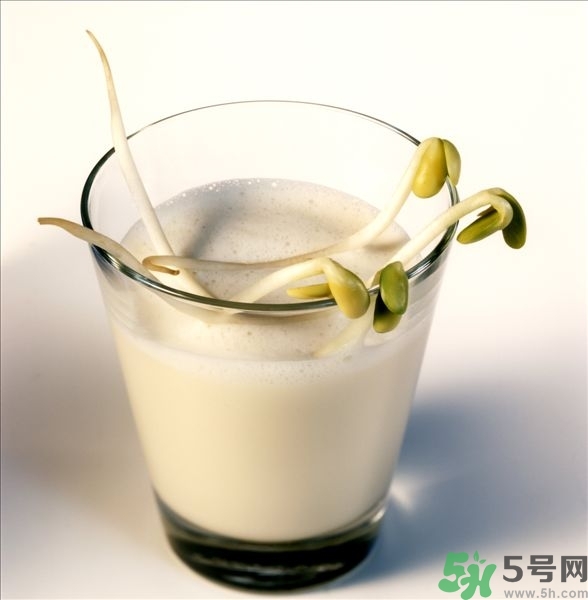 黃豆芽能涼拌嗎？涼拌黃豆芽的家常做法