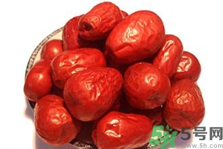 夏天濕氣重吃什么好？夏天濕氣重不能吃什么？