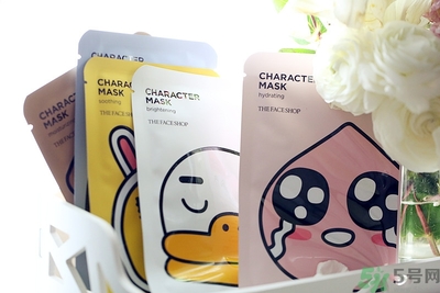 菲詩(shī)小鋪臉譜面膜怎么樣？菲詩(shī)小鋪Kakao Friends臉譜面膜好用嗎？