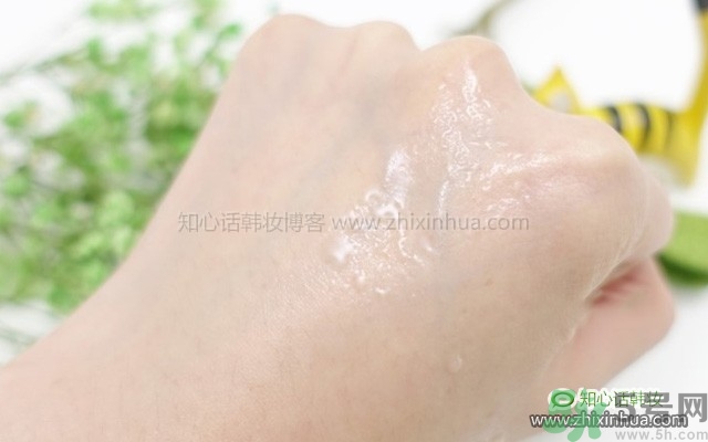 韓律艾草補(bǔ)水鎮(zhèn)靜噴霧怎么樣？好用嗎？