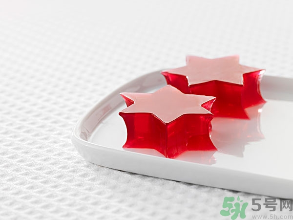 果凍吃了會(huì)胖嗎？果凍的熱量高嗎？