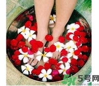 夏天泡腳好嗎？夏天用什么泡腳最好？