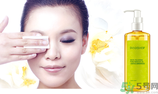 卸妝油可以當(dāng)洗面奶用嗎？卸妝水能卸指甲油嗎？