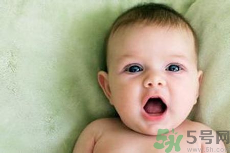 寶寶口腔潰瘍怎么辦？治療寶寶口腔潰瘍方法有什么？