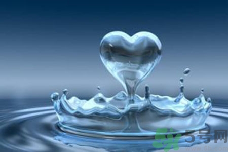 為什么喝水會(huì)惡心？喝水有時(shí)感覺惡心是怎么回事？