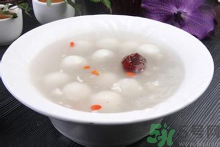 米酒變酸是什么原因 米酒變酸還能喝嗎？