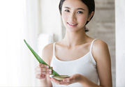 蘆薈能去斑嗎？蘆薈膠會(huì)使皮膚變黑嗎？