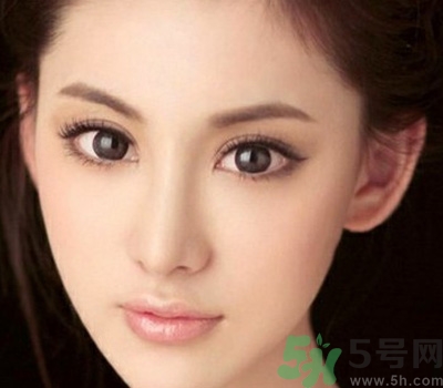 開眼角多少錢？開眼角有什么危害？