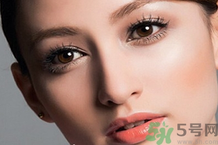 臥蠶怎么畫？臥蠶眼妝畫法步驟？