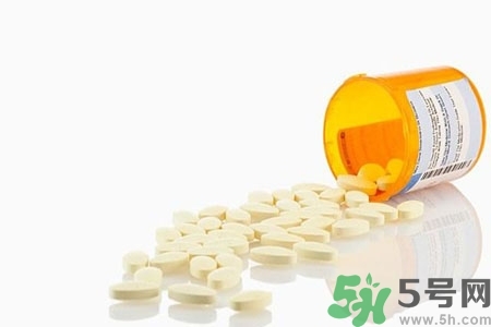 老年人補鈣吃哪種鈣片好？老年人如何選購補鈣產(chǎn)品？