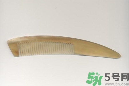 牛角梳的作用是什么？如何保養(yǎng)牛角梳？