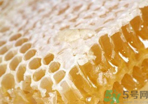 蜂膠什么時候吃最好？蜂膠吃多久才有效？