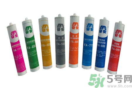 膠可以用什么洗掉？膠水怎么處理干凈？