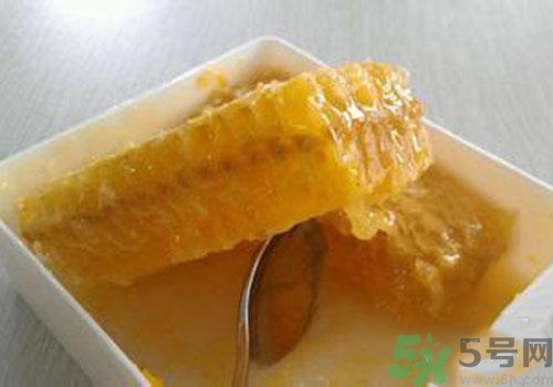 糖尿病可以吃蜂膠嗎？吃蜂膠降血糖嗎？
