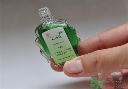 寶寶可以用風(fēng)油精嗎？寶寶用風(fēng)油精好嗎？