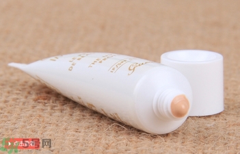 臉部防曬用什么護膚品好？臉上防曬哪個牌子好？