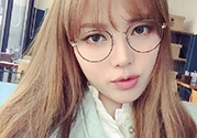 戴眼鏡怎么化妝？眼鏡妝怎么畫(huà)