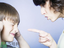 孩子性格內(nèi)向懦弱怎么辦？孩子性格內(nèi)向懦弱的原因？