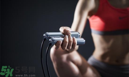女生跳繩要注意什么？跳繩要注意什么？