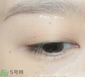 戴眼鏡怎么化妝？眼鏡妝怎么畫(huà)