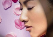 女人絕經(jīng)前的癥狀以及年齡？治療女人絕經(jīng)的小偏方