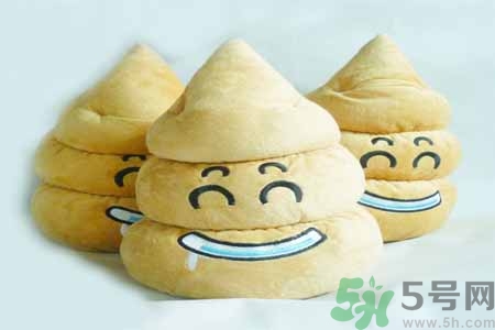 憋大便的危害有哪些？每天排便幾次算正常？