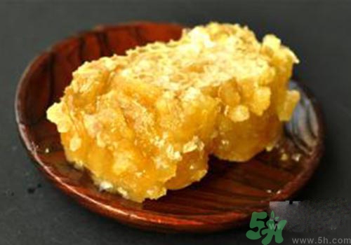 蜂巢蜜怎么保存？蜂巢蜜過期了可以吃嗎？