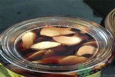 醋泡姜可以吃嗎？吃醋泡姜對(duì)人身體有什么好處嗎？