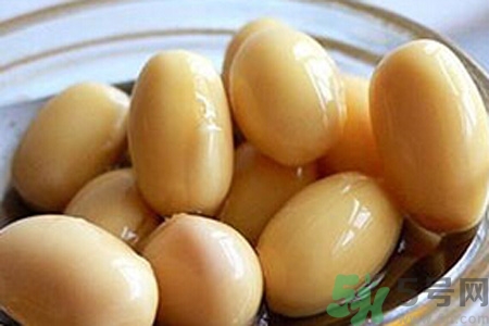 醋泡大蒜可以治療灰指甲嗎？醋泡大蒜怎樣治療灰指甲？