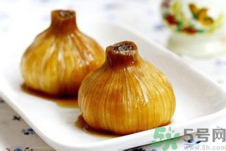 醋泡大蒜可以治療灰指甲嗎？醋泡大蒜怎樣治療灰指甲？