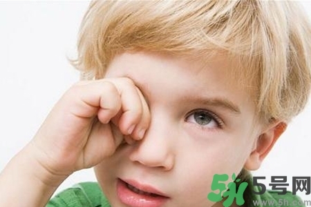 寶寶為什么會感染紅眼病？寶寶患紅眼病如何治療？