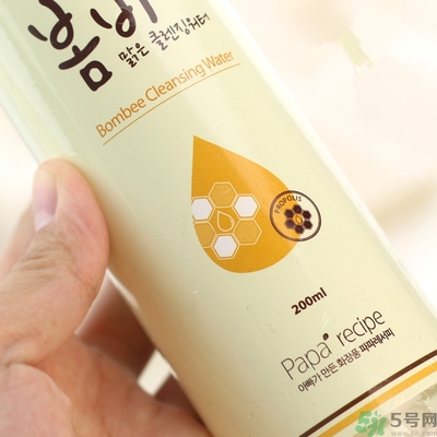 春雨卸妝水好用嗎？春雨卸妝水怎么使用？