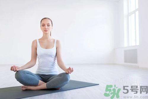 產(chǎn)后脾氣暴躁怎么回事？產(chǎn)后脾氣暴躁怎么辦？