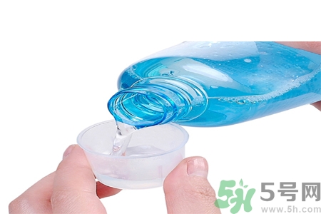 口腔潰瘍可以用漱口水嗎？口腔潰瘍能不能用漱口水？