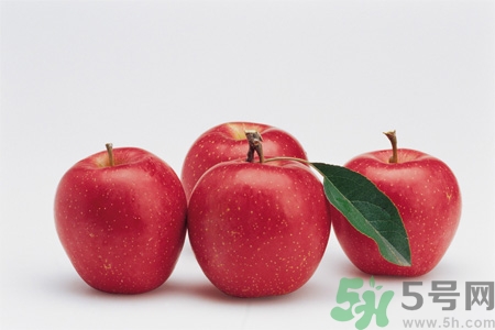 便秘可以吃蘋(píng)果嗎？便秘能不能吃蘋(píng)果？