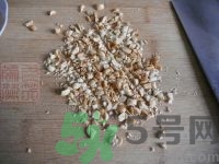 五仁月餅是哪五仁？五仁月餅是哪五種材料？
