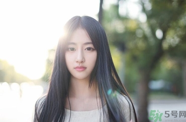 17歲女生下面很癢是為什么？高中女生下面很癢是怎么回事？