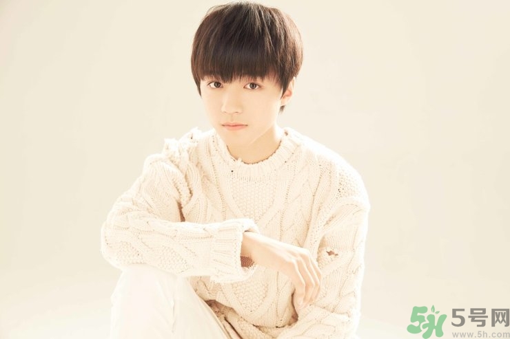 19歲男生身高體重標(biāo)準(zhǔn)是多少？19歲女生的標(biāo)準(zhǔn)身高體重是多少？