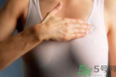 乳房刺痛怎么辦？月經(jīng)前乳房刺痛怎么辦？