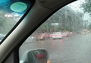 汽車在水中熄火怎么辦？汽車在水中熄火可以啟動(dòng)嗎？